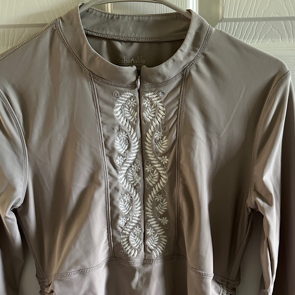 Cabana Life Embroidered Tunic Top M - Picture 4 of 5
